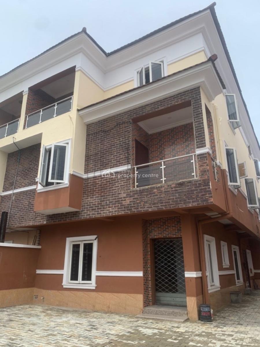 5 Bedroom Duplex with 2 Bq, Lekki Phase 1, Lekki, Lagos, House for Rent