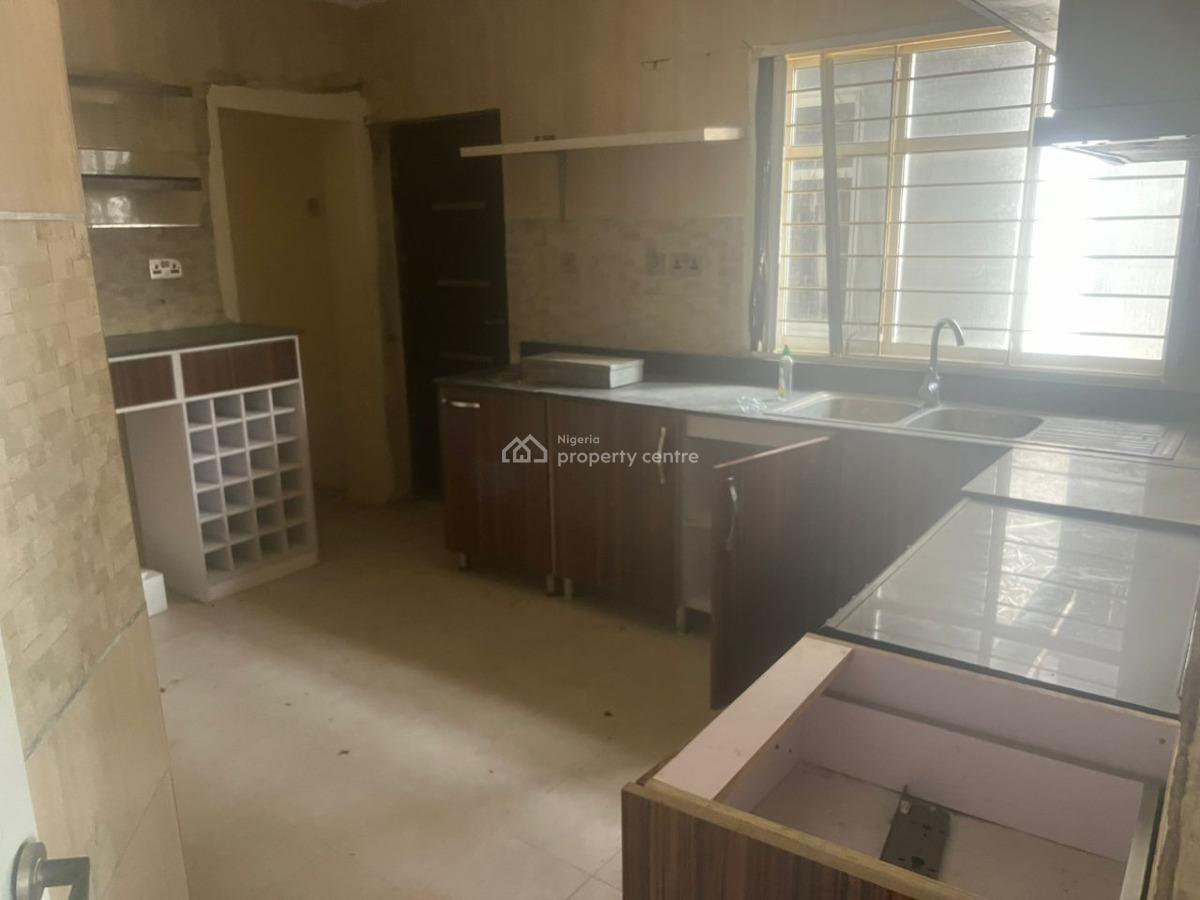 a Well Built Up 4 Bedroom Semi Detached House, Lekki Phase 1, Lekki, Lagos, House for Rent