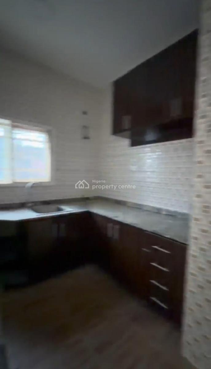 2 Bedroom Flat, By Aduvie, Jahi, Abuja, Flat / Apartment for Rent