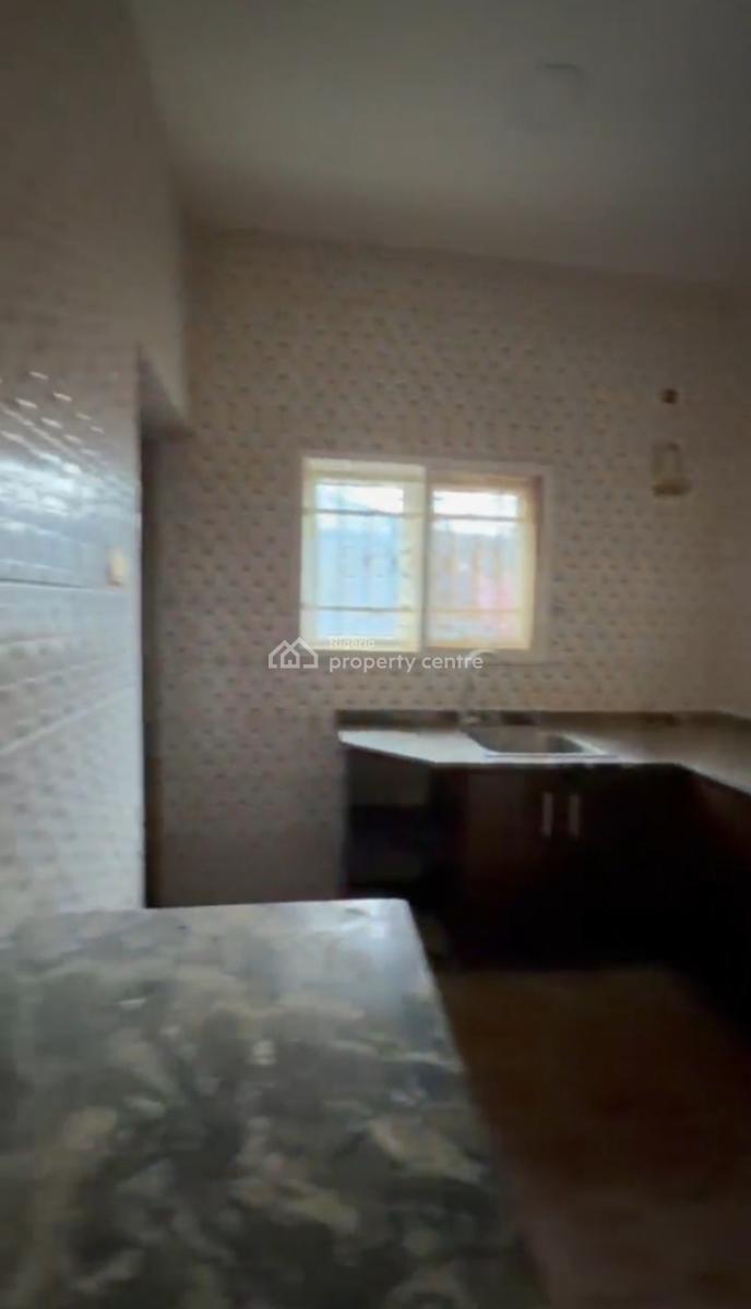 2 Bedroom Flat, By Aduvie, Jahi, Abuja, Flat / Apartment for Rent