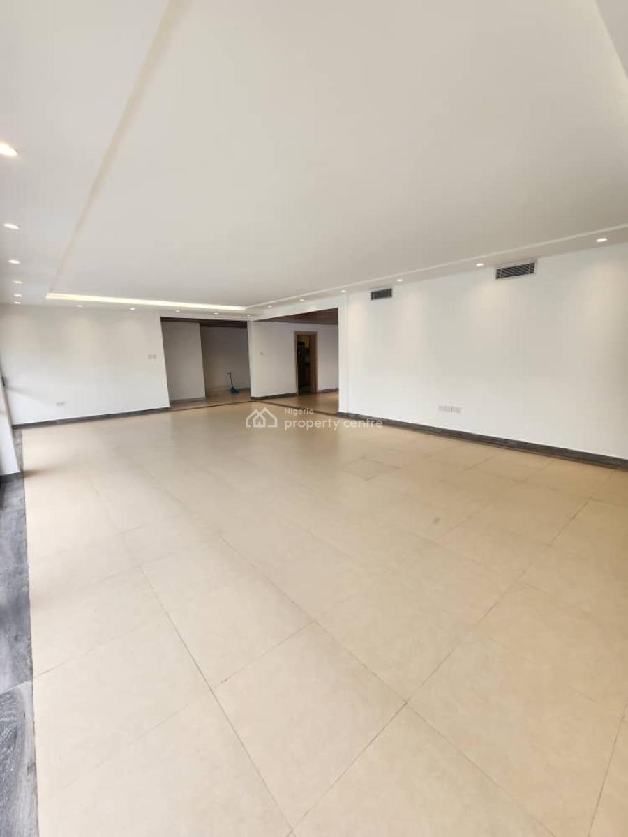 Well Maintained 3 Bedrooms Apartments with Gym and Playground, Old Ikoyi, Ikoyi, Lagos, Flat / Apartment for Rent