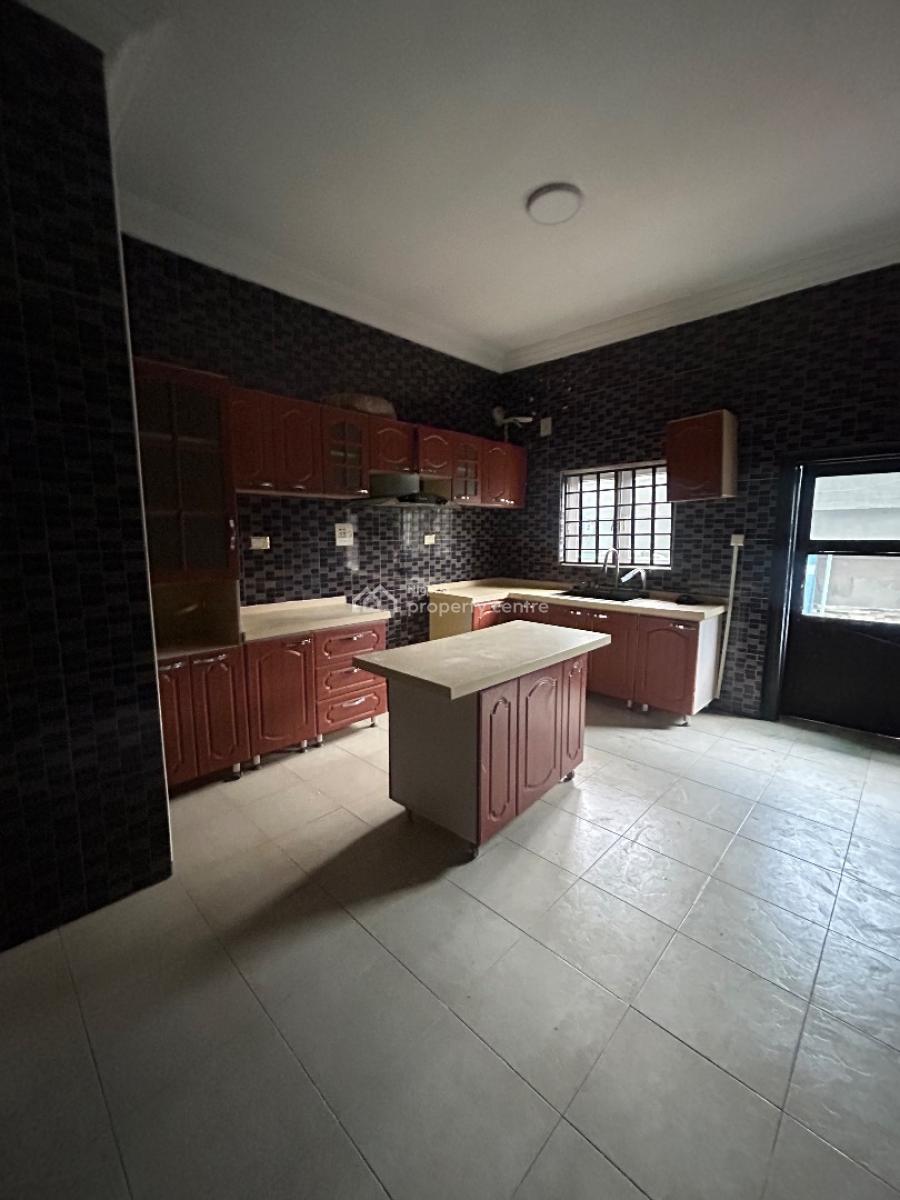 Well Maintained and Lovely Masters Bedroom, Ikota Villa, Ikota, Lekki, Lagos, Self Contain (single Rooms) for Rent