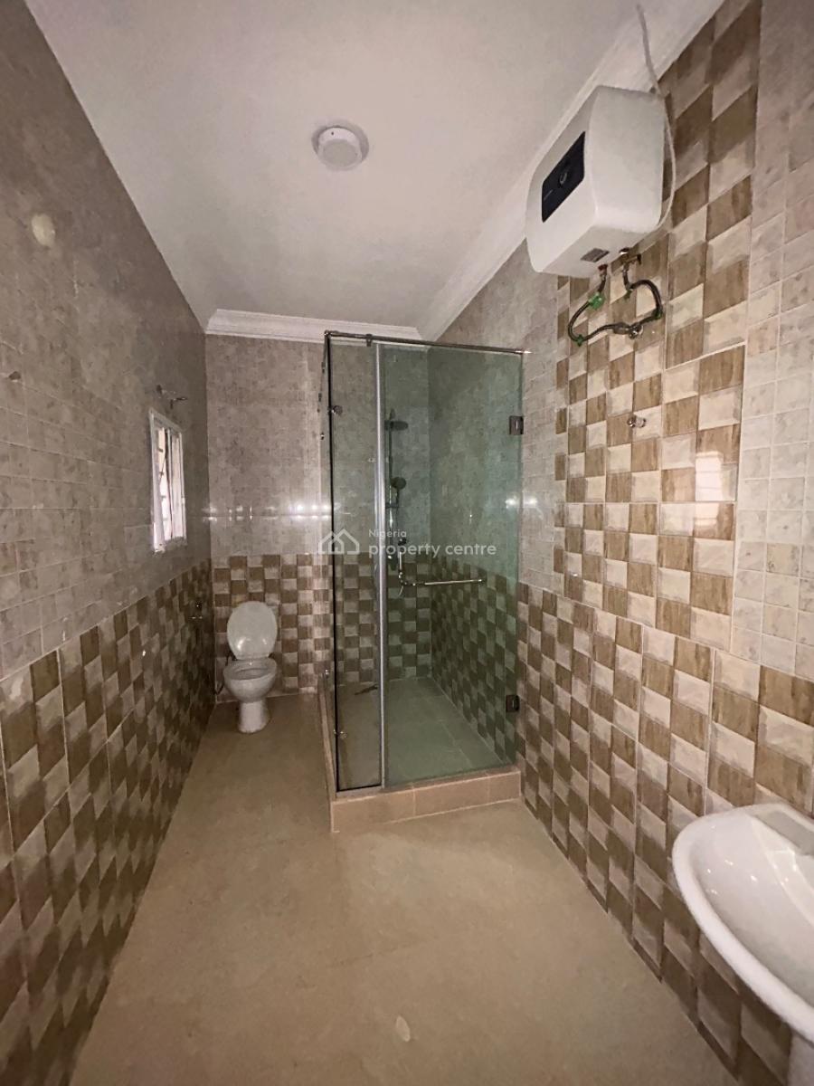 Well Maintained and Room Selfcon Semi-masters in a Secured Estate, Ikota Villa, Ikota, Lekki, Lagos, Mini Flat (room and Parlour) for Rent