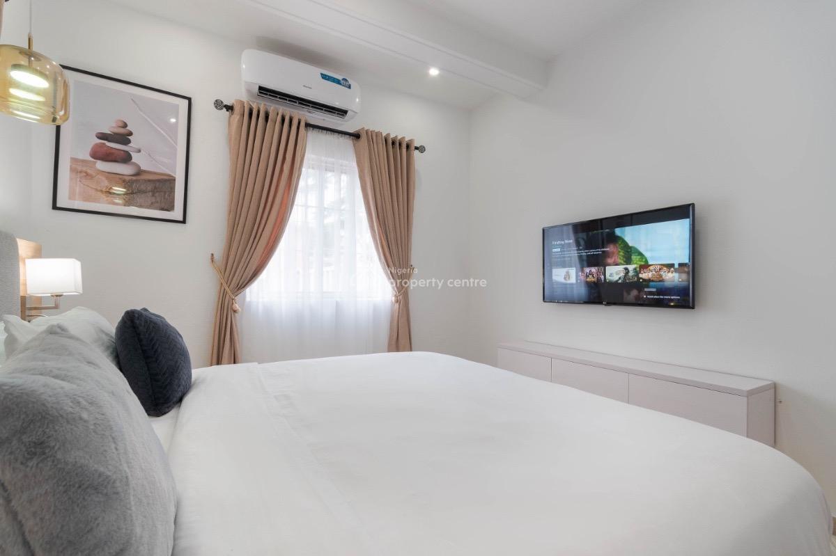 Luxury 4 Bedroom Flat, Lekki Phase 1, Lekki, Lagos, Flat / Apartment for Rent