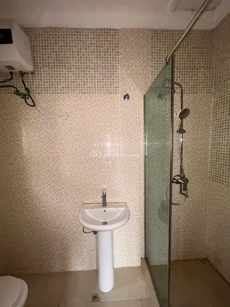 Well Maintained and Room Selfcon in a Secured Estate, Ikota Villa, Ikota, Lekki, Lagos, Self Contain (single Rooms) for Rent