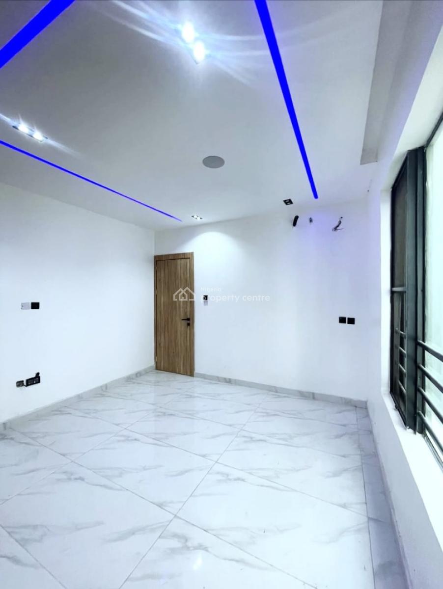 2-bedroom Serviced Apartment, Lekki Phase 1, Lekki, Lagos, Flat / Apartment for Sale