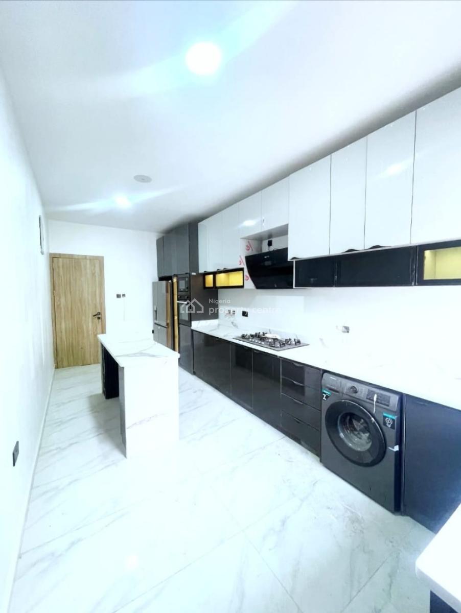 2-bedroom Serviced Apartment, Lekki Phase 1, Lekki, Lagos, Flat / Apartment for Sale