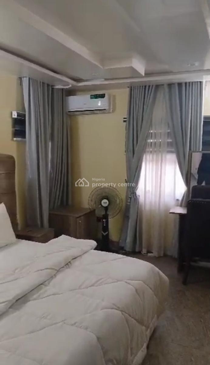 Luxury  Fully Furnished 3bedroom Flat,tarred Rd, By Vio(tarred Rd, Mabushi, Abuja, Flat / Apartment for Rent