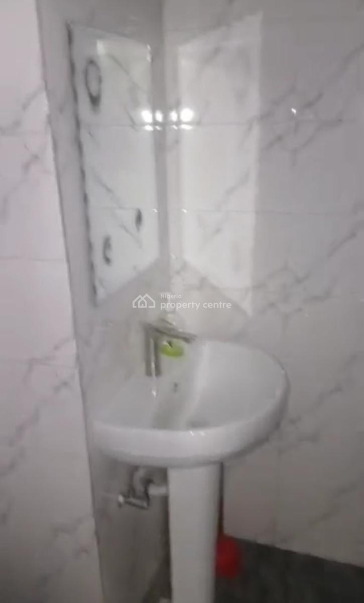 Luxury  Fully Furnished 3bedroom Flat,tarred Rd, By Vio(tarred Rd, Mabushi, Abuja, Flat / Apartment for Rent