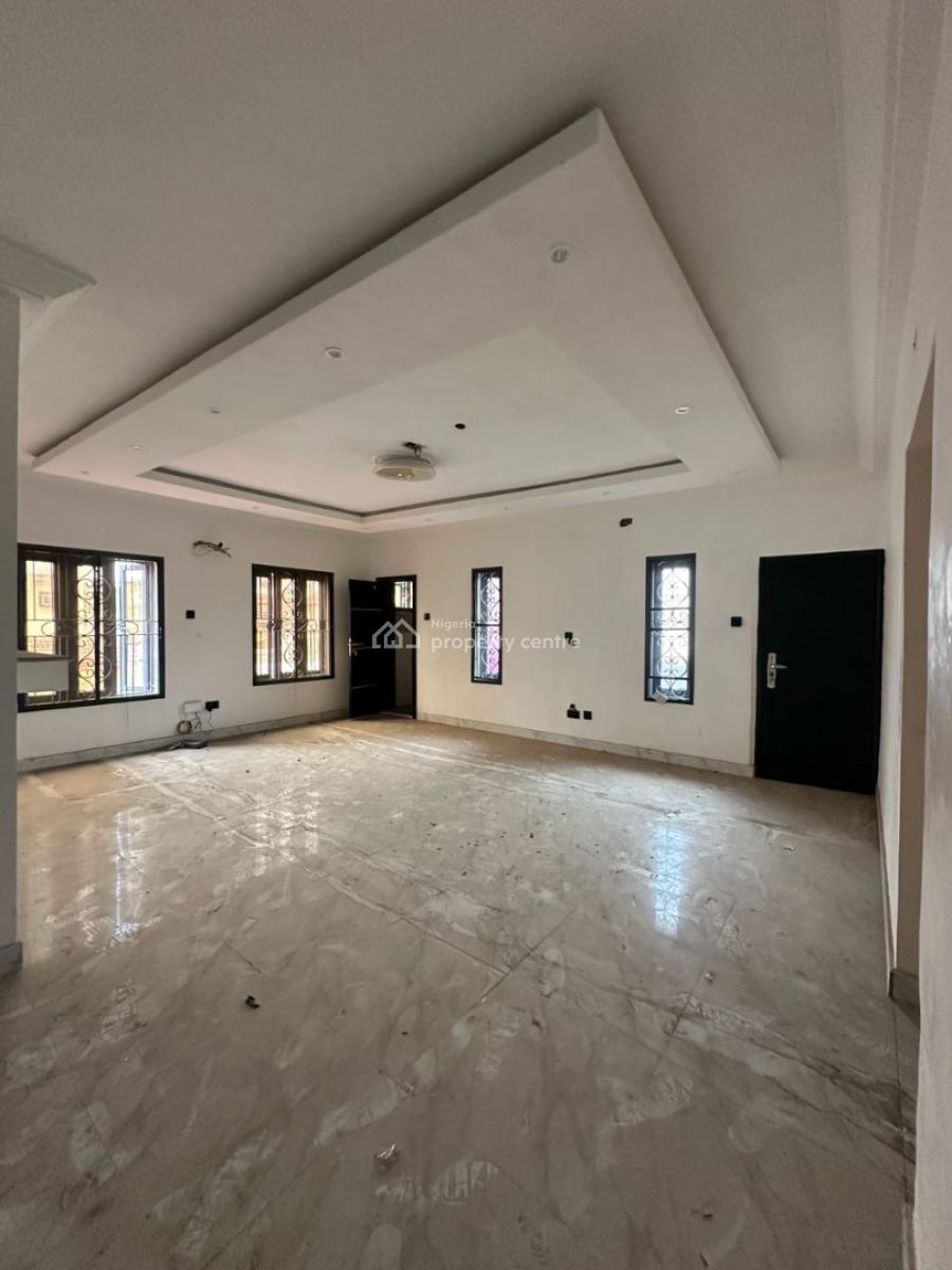 Lovely 2 Bedroom Flat, Aladura Estate, Anthony, Maryland, Lagos, Flat / Apartment for Sale