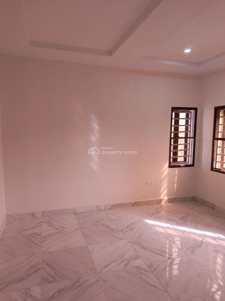 Brand New Exotic 3 Bedroom Flat Top and Ground Floor Available, Jahi, Jahi, Abuja, Flat / Apartment for Rent
