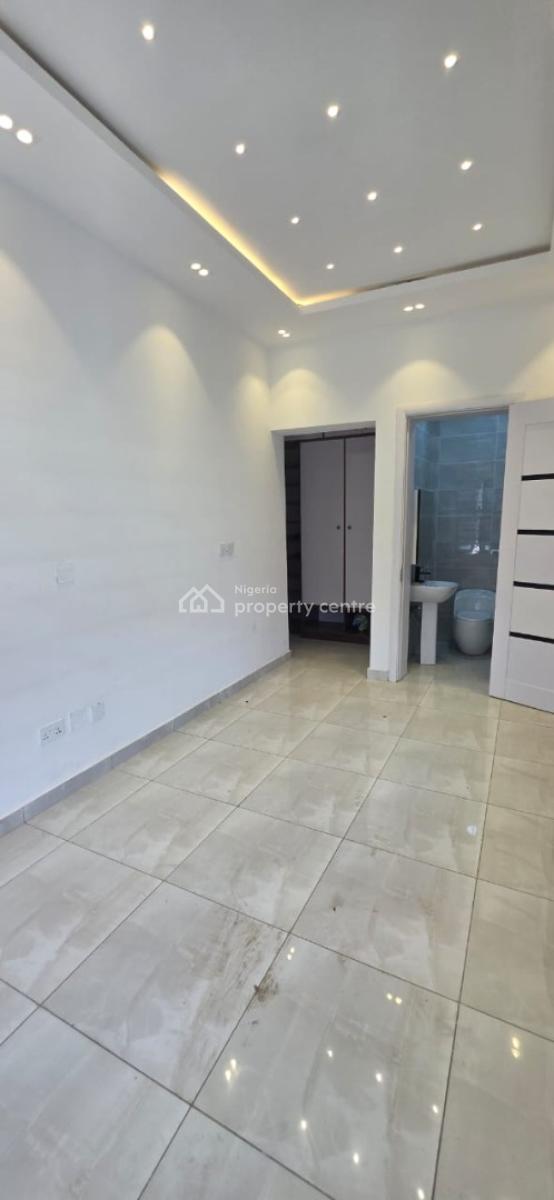 Brand New 3 Bedroom Apartment, Lekki, Lagos, Flat / Apartment for Sale