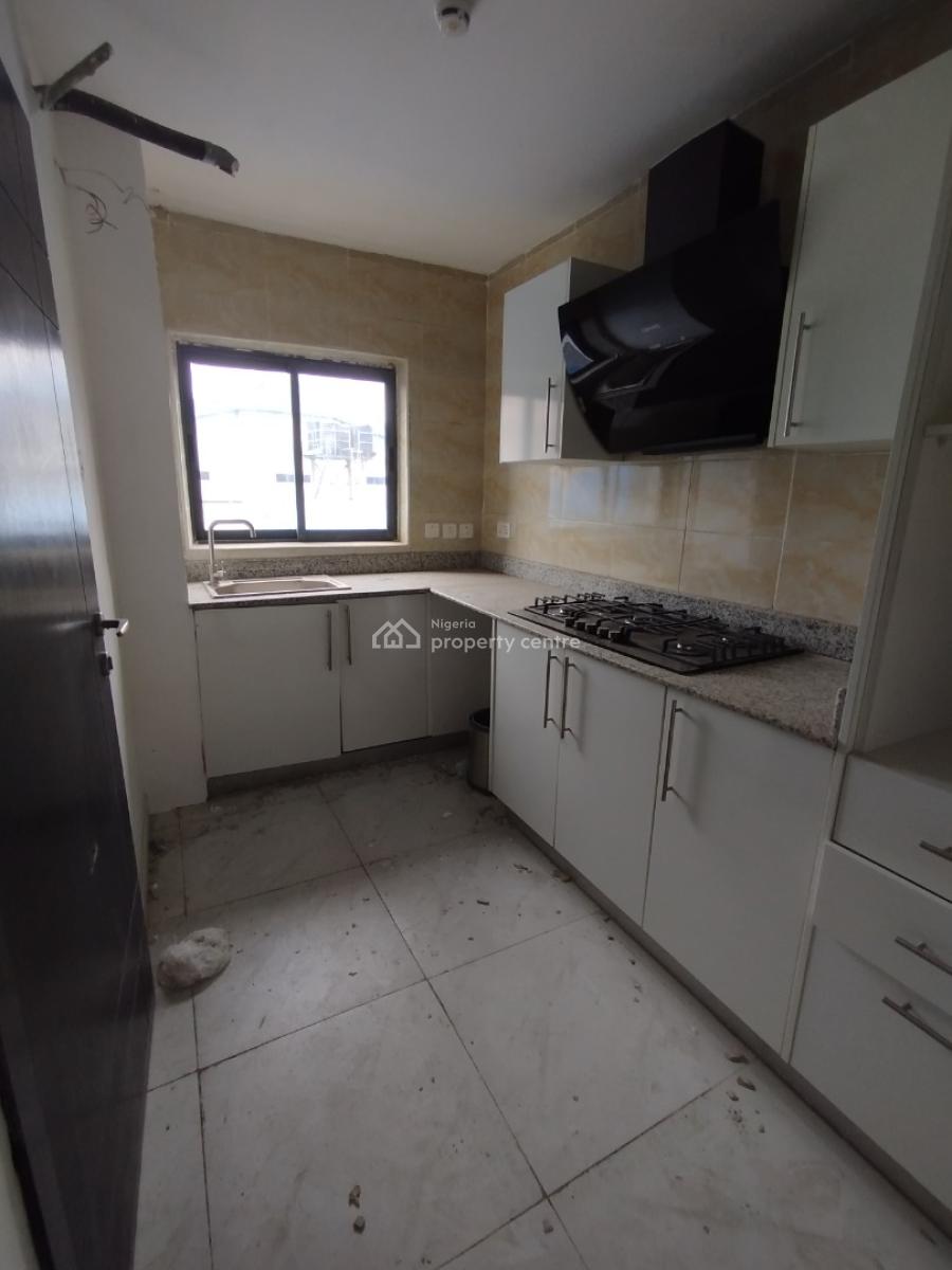 2  Bedroom Apartment, Alausa, Ikeja, Lagos, Block of Flats for Sale