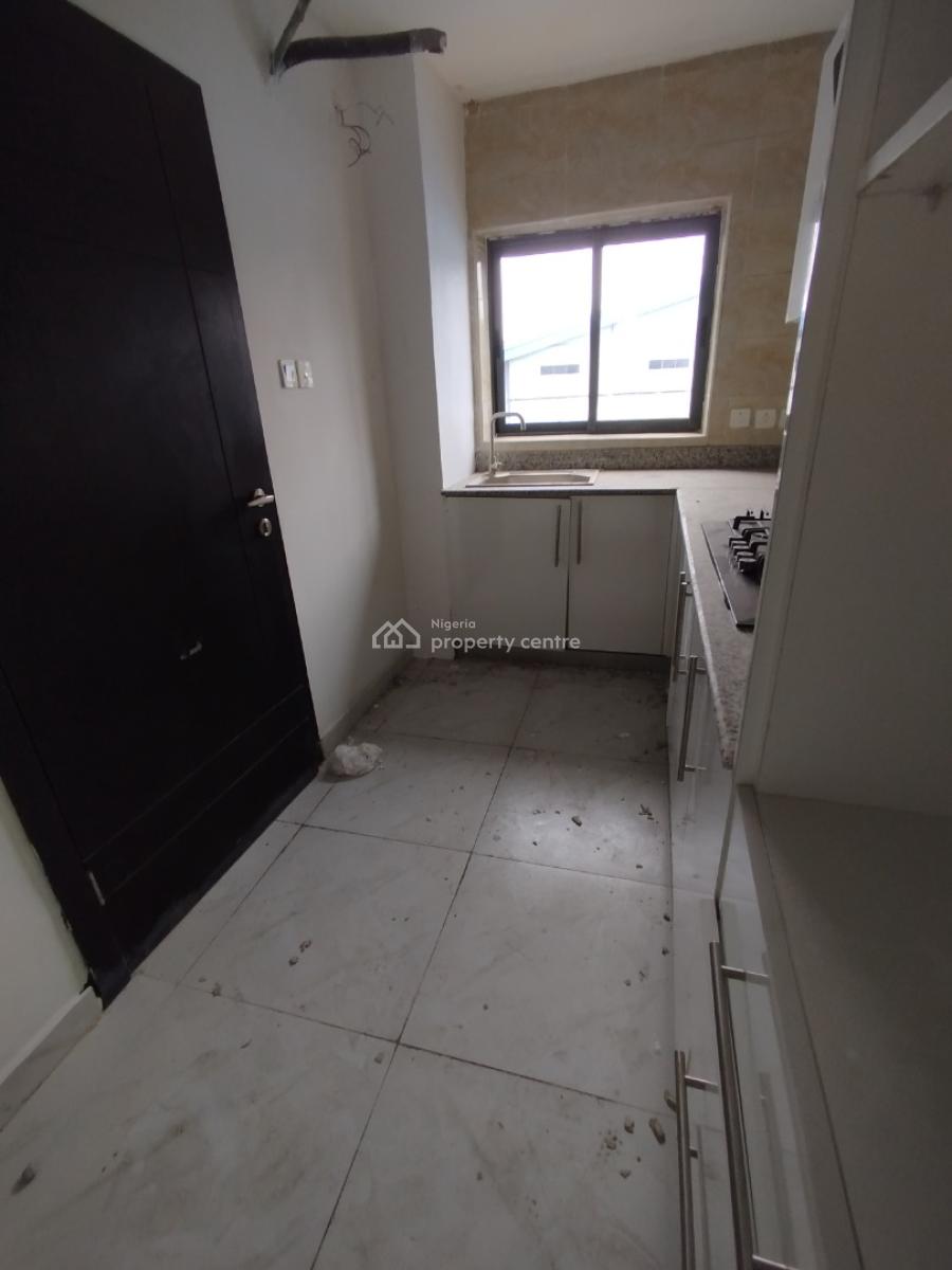 2  Bedroom Apartment, Alausa, Ikeja, Lagos, Block of Flats for Sale