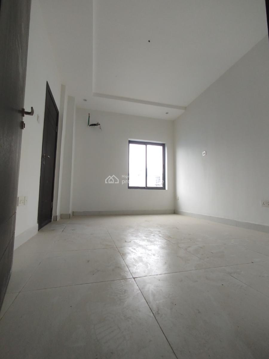 2  Bedroom Apartment, Alausa, Ikeja, Lagos, Block of Flats for Sale