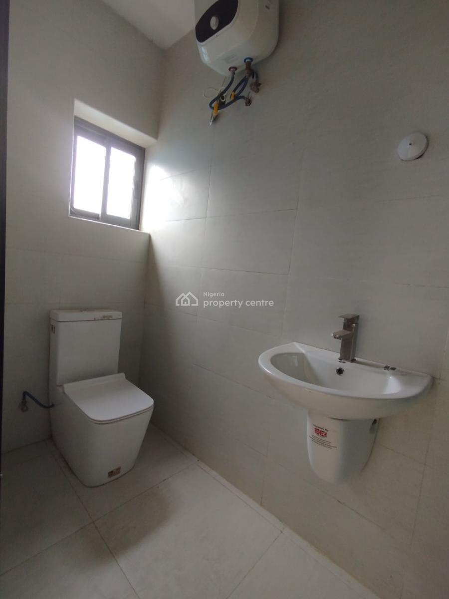 2  Bedroom Apartment, Alausa, Ikeja, Lagos, Block of Flats for Sale