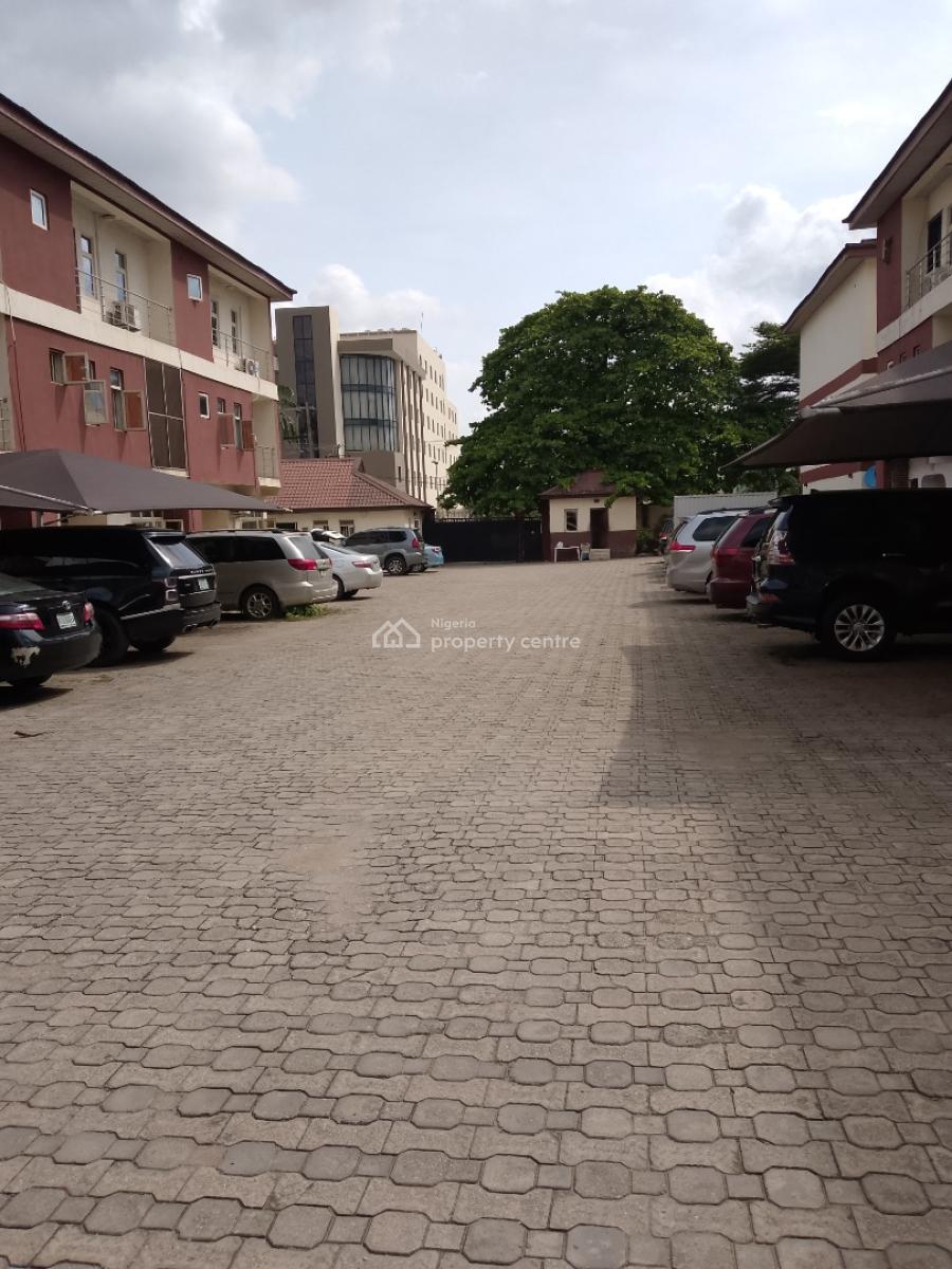 4 Bedroom Terraced Duplex with a Room Bq, Ikeja Gra, Ikeja, Lagos, Terraced Duplex for Rent