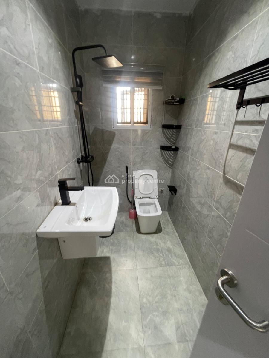 Luxury 3 Bedroom with Bq, By Thujah Ville Estate, Wuye, Abuja, Block of Flats for Sale