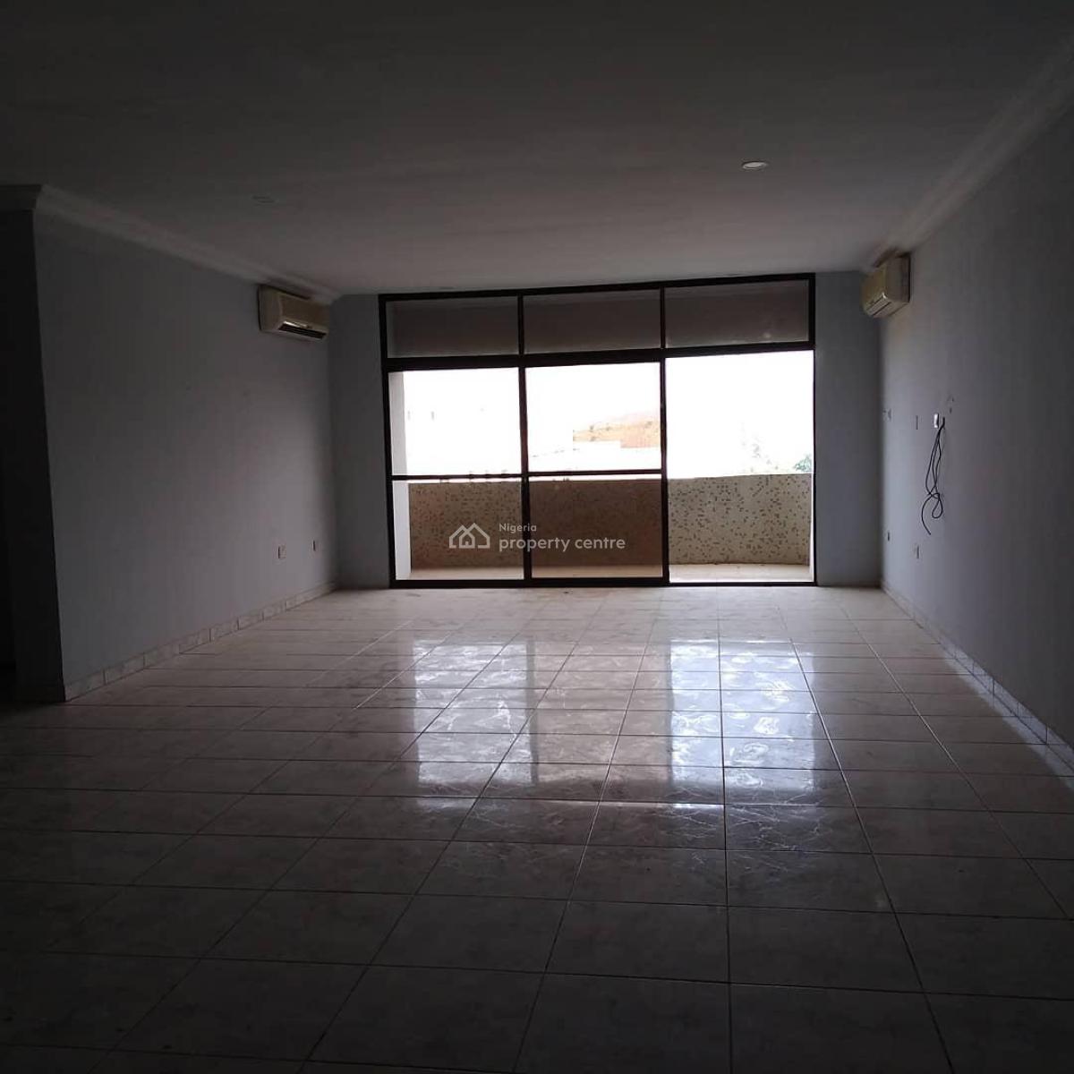 Clean and Spacious 3 Bedroom Apartment and Bq, Maitama District, Abuja, Flat / Apartment for Rent