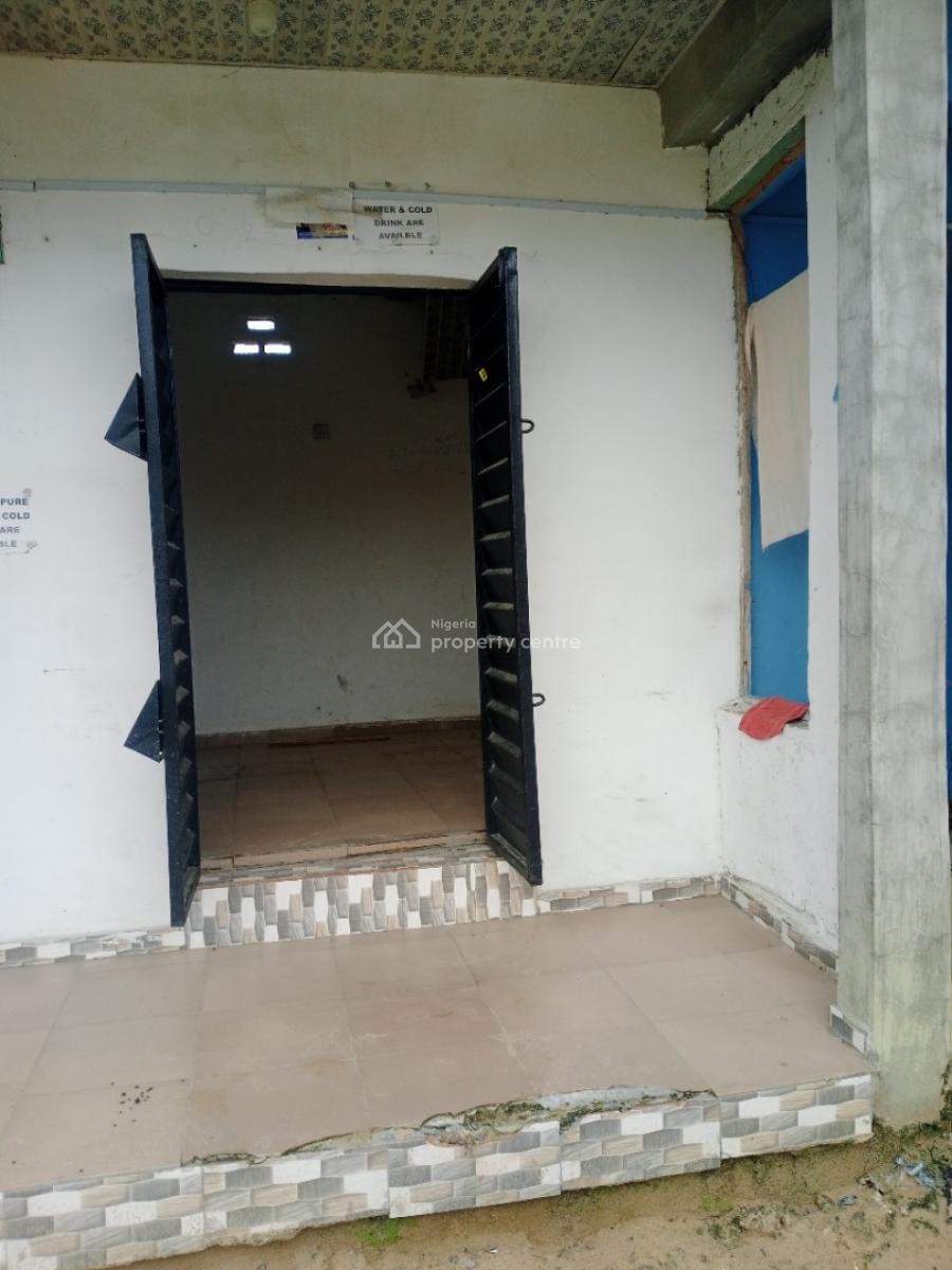 Luxurious Shop, Baba Adisa, Ibeju Lekki, Lagos, Shop for Rent