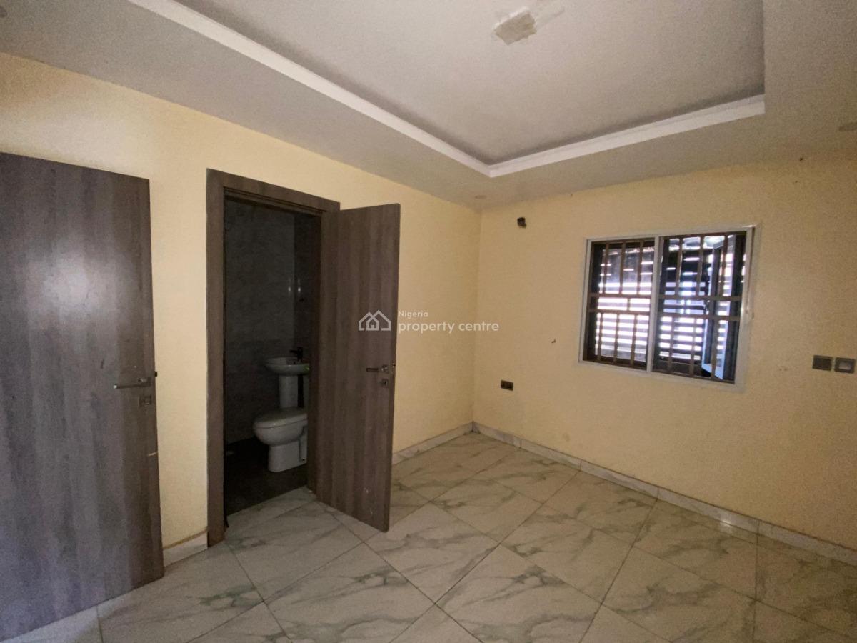 Lovely 3 Bedroom Apartment, Ochacho Estate, Life Camp, Abuja, Flat / Apartment for Rent
