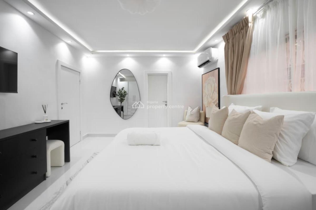 Luxury 3 Bedroom Apartment, Ikoyi, Lagos, Flat / Apartment Short Let