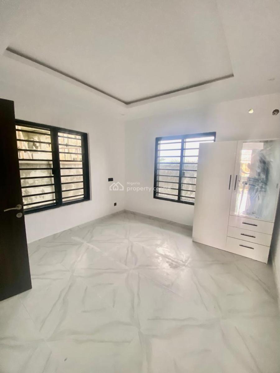 New Built Tastefully Finished Mini Flat at Alpha Beach Road Chevron, in a Very Beautiful Estate Alpha Beach Road Chevron Lekki, Lekki Phase 2, Lekki, Lagos, Mini Flat (room and Parlour) for Rent