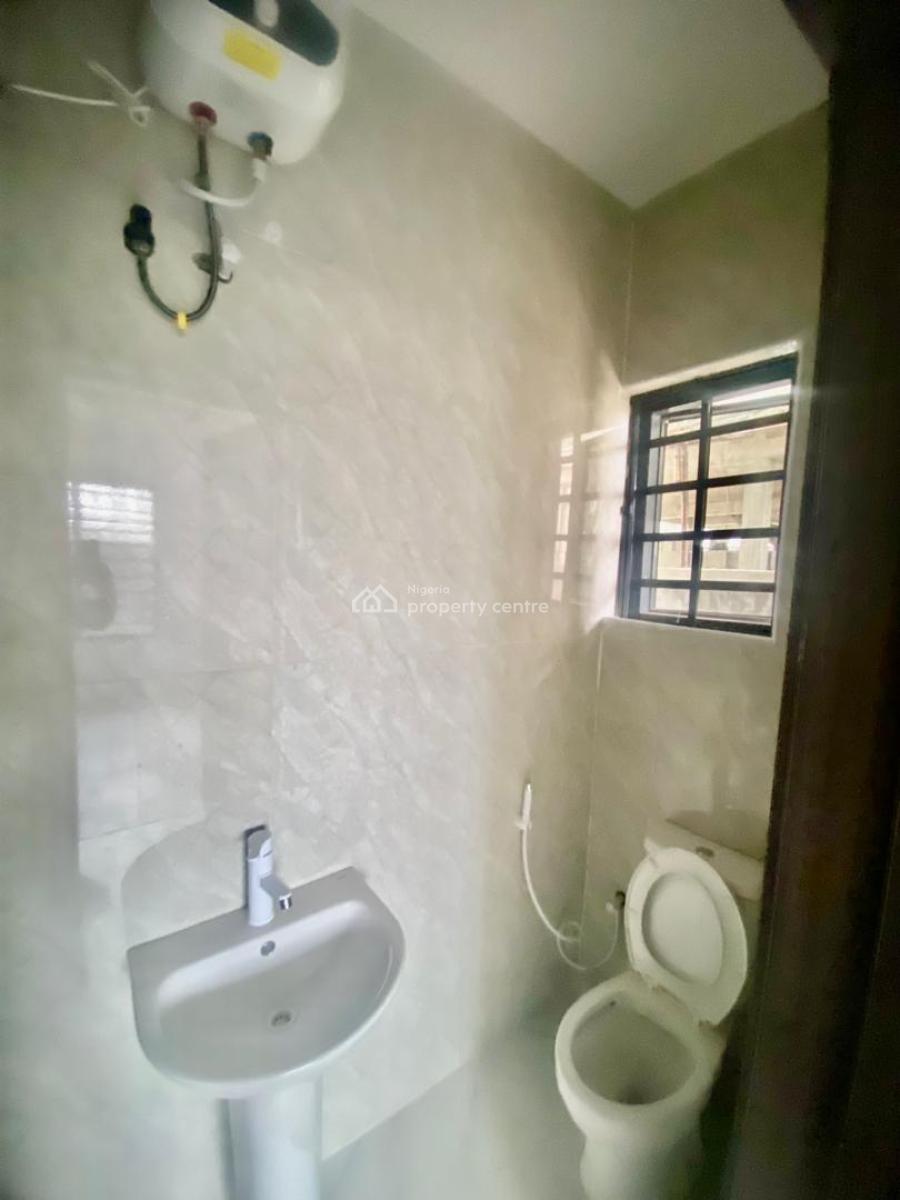 New Built Tastefully Finished Mini Flat at Alpha Beach Road Chevron, in a Very Beautiful Estate Alpha Beach Road Chevron Lekki, Lekki Phase 2, Lekki, Lagos, Mini Flat (room and Parlour) for Rent