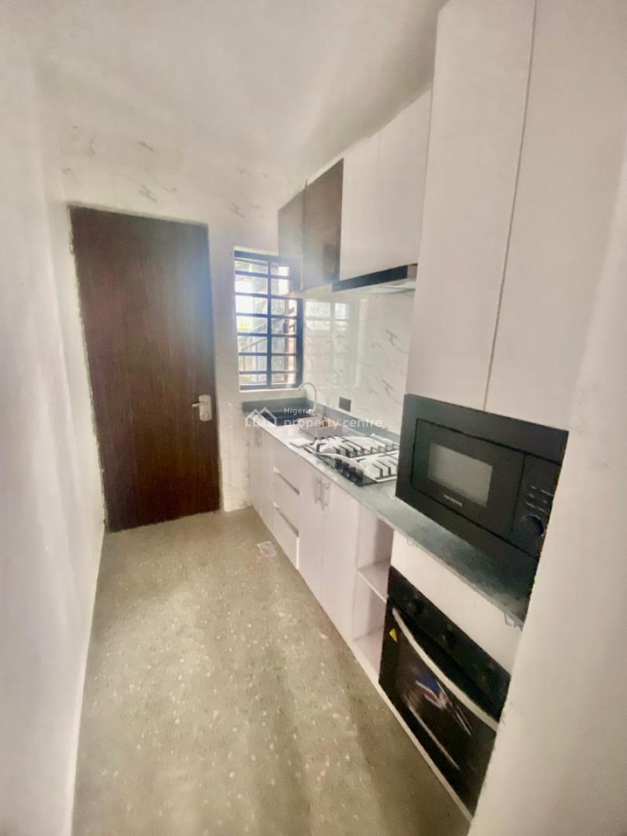 New Built Tastefully Finished Mini Flat at Alpha Beach Road Chevron, in a Very Beautiful Estate Alpha Beach Road Chevron Lekki, Lekki Phase 2, Lekki, Lagos, Mini Flat (room and Parlour) for Rent
