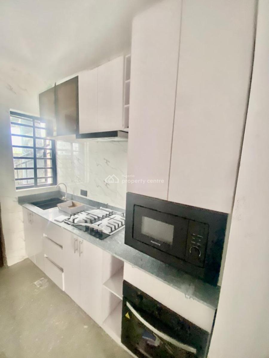 New Built Tastefully Finished Mini Flat at Alpha Beach Road Chevron, in a Very Beautiful Estate Alpha Beach Road Chevron Lekki, Lekki Phase 2, Lekki, Lagos, Mini Flat (room and Parlour) for Rent