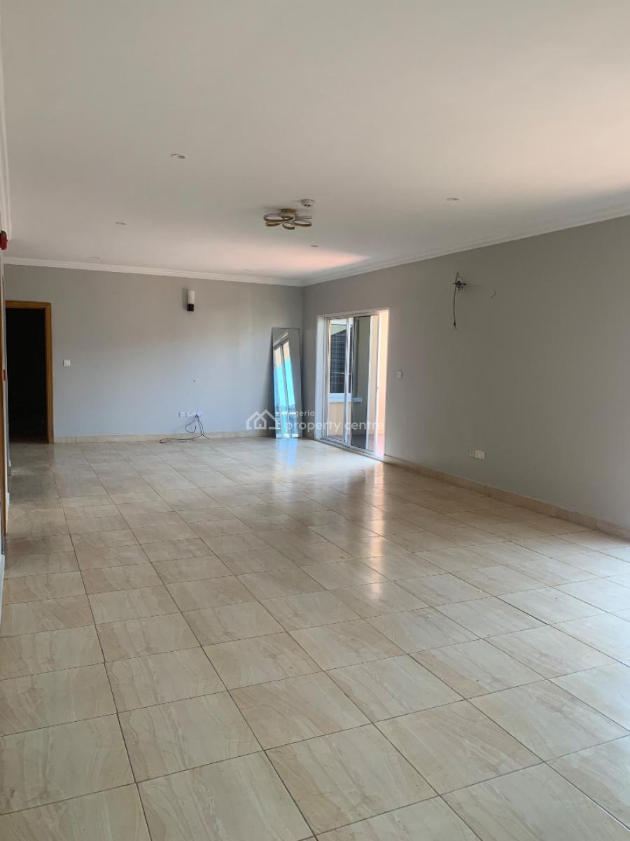 Luxurious 3bedroom Apartment with a Bq in a Gated Estate, Lekki, Lekki Phase 1, Lekki, Lagos, Flat / Apartment for Rent