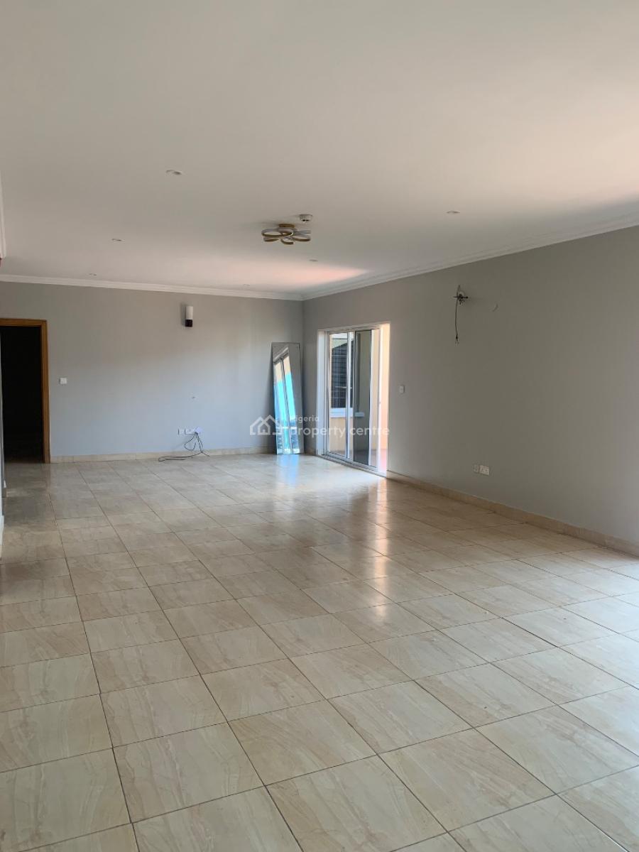Luxurious 3bedroom Apartment with a Bq in a Gated Estate, Lekki, Lekki Phase 1, Lekki, Lagos, Flat / Apartment for Rent