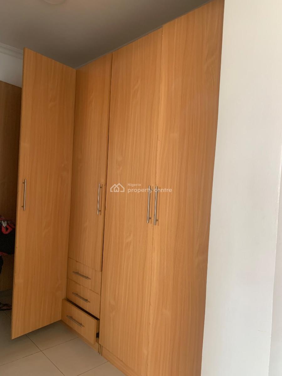 Beautiful Luxurious 3 Bedroom Apartment with a Bq in a Gated Estate, Lekki Phase 1, Lekki, Lagos, Flat / Apartment for Rent