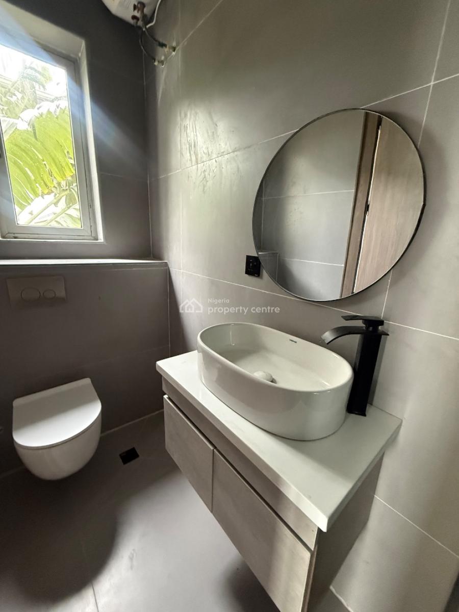 Newly Built 2 Bedroom Apartment with Swimming Pool and Gym, Lekki Phase 1, Lekki, Lagos, Flat / Apartment for Rent