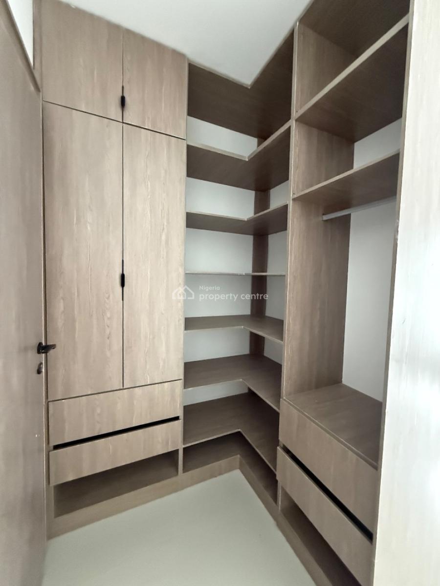 Newly Built 2 Bedroom Apartment with Swimming Pool and Gym, Lekki Phase 1, Lekki, Lagos, Flat / Apartment for Rent