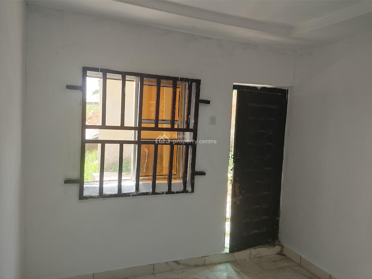 Sharp & Affordable Self-contained Apartment in Guzape, Abuja, Off Gilbert Chikelu Crescent Guzape, Guzape District, Abuja, Self Contain (single Rooms) for Rent