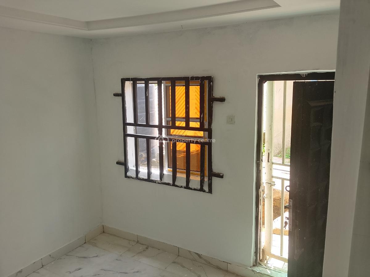 Sharp & Affordable Self-contained Apartment in Guzape, Abuja, Off Gilbert Chikelu Crescent Guzape, Guzape District, Abuja, Self Contain (single Rooms) for Rent