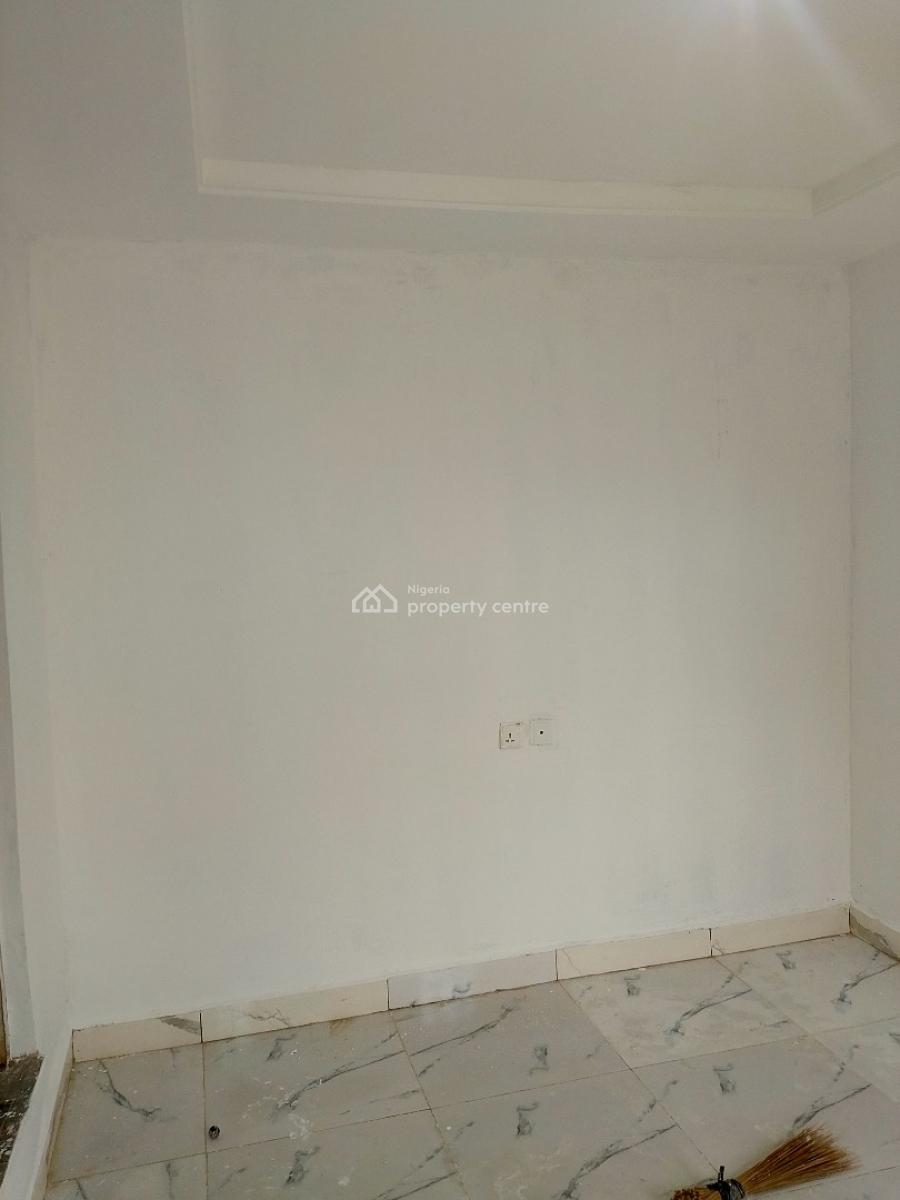 Sharp & Affordable Self-contained Apartment in Guzape, Abuja, Off Gilbert Chikelu Crescent Guzape, Guzape District, Abuja, Self Contain (single Rooms) for Rent