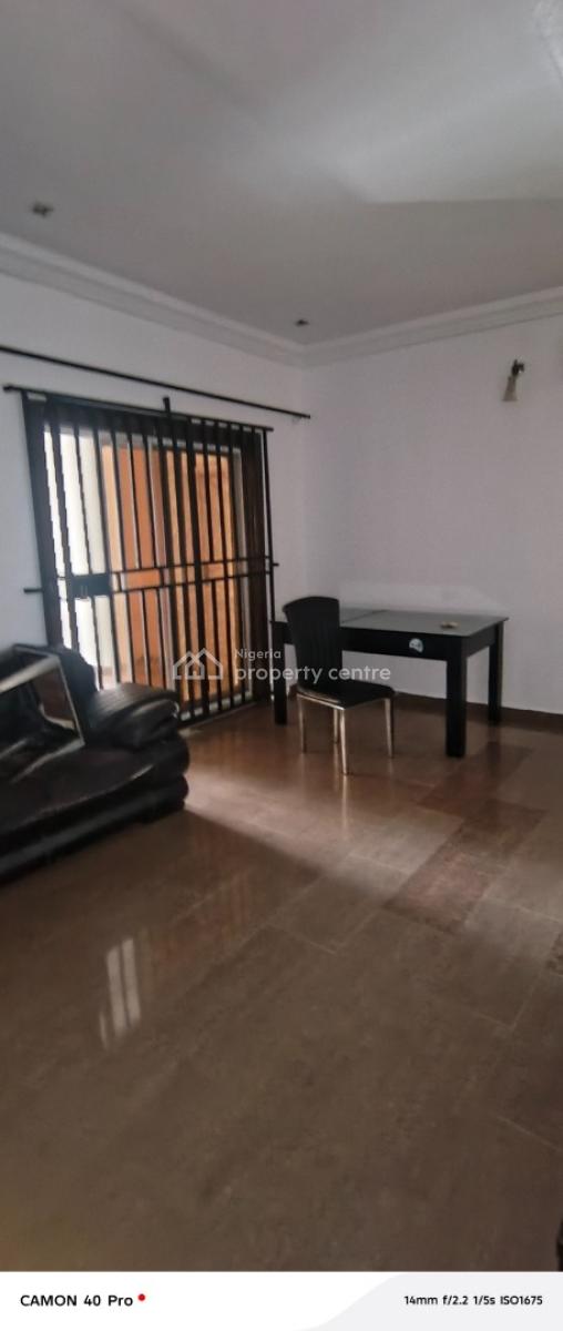 Romm and Parlour Mini Flat Off Adebayo Doherty Street, Off Adebayo Doherty Street, Lekki Phase 1, Lekki, Lagos, Mini Flat (room and Parlour) for Rent