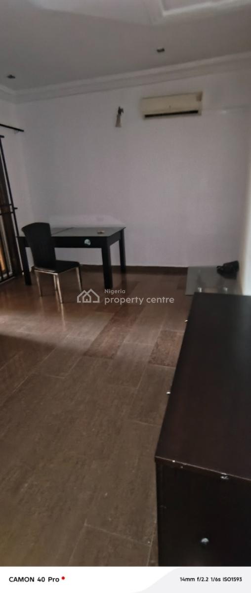 Romm and Parlour Mini Flat Off Adebayo Doherty Street, Off Adebayo Doherty Street, Lekki Phase 1, Lekki, Lagos, Mini Flat (room and Parlour) for Rent
