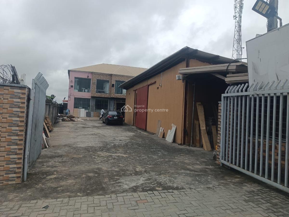 Commercial Place Show Rooms, Awoyaya Along The Expressway, Ajah, Lagos, Office Space for Rent