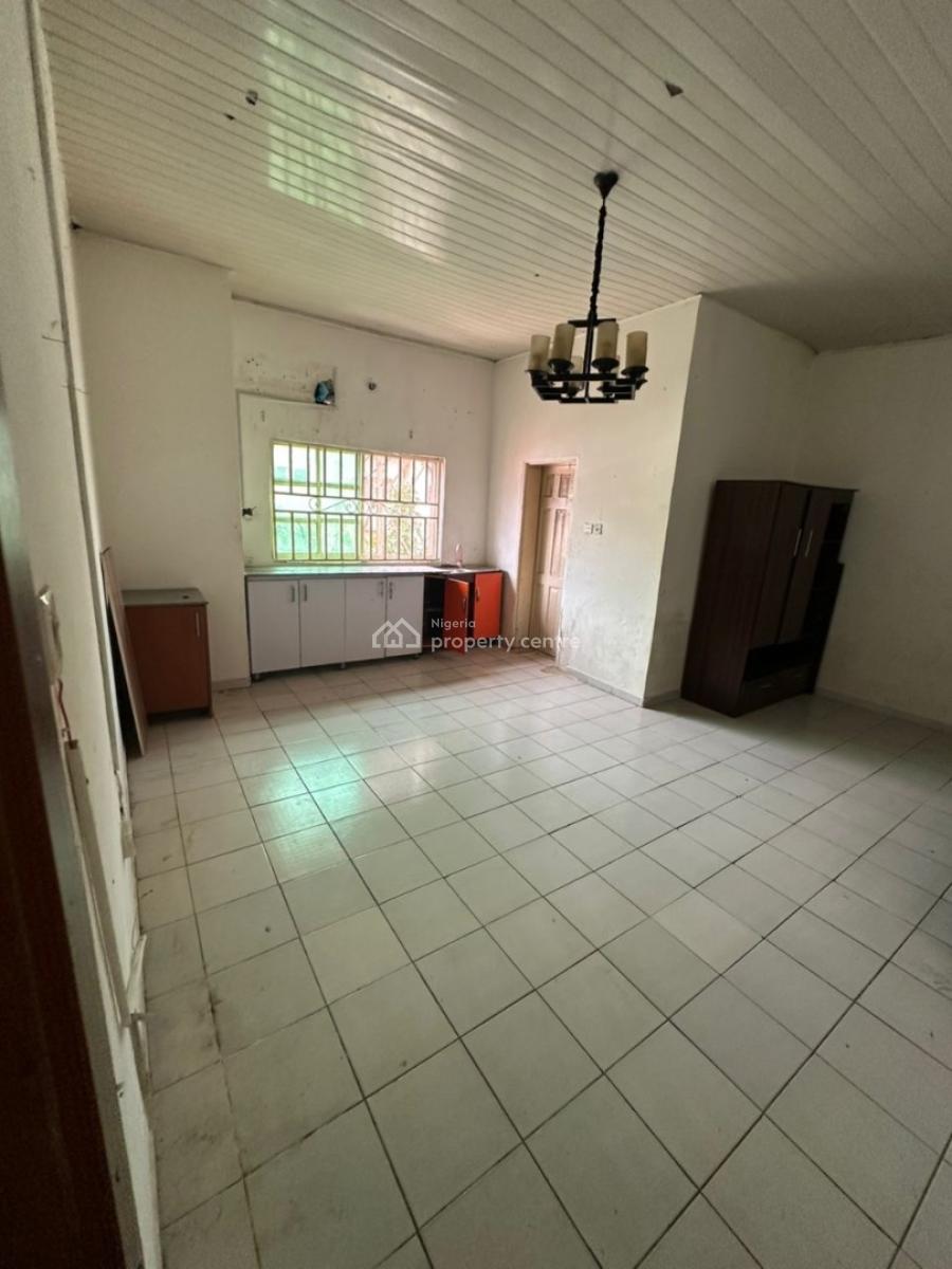 a Standard Room Self Contain with a Studio Kitchen in a Nice Environment, 2nd Avenue, Gwarinpa, Abuja, Self Contain (single Rooms) for Rent
