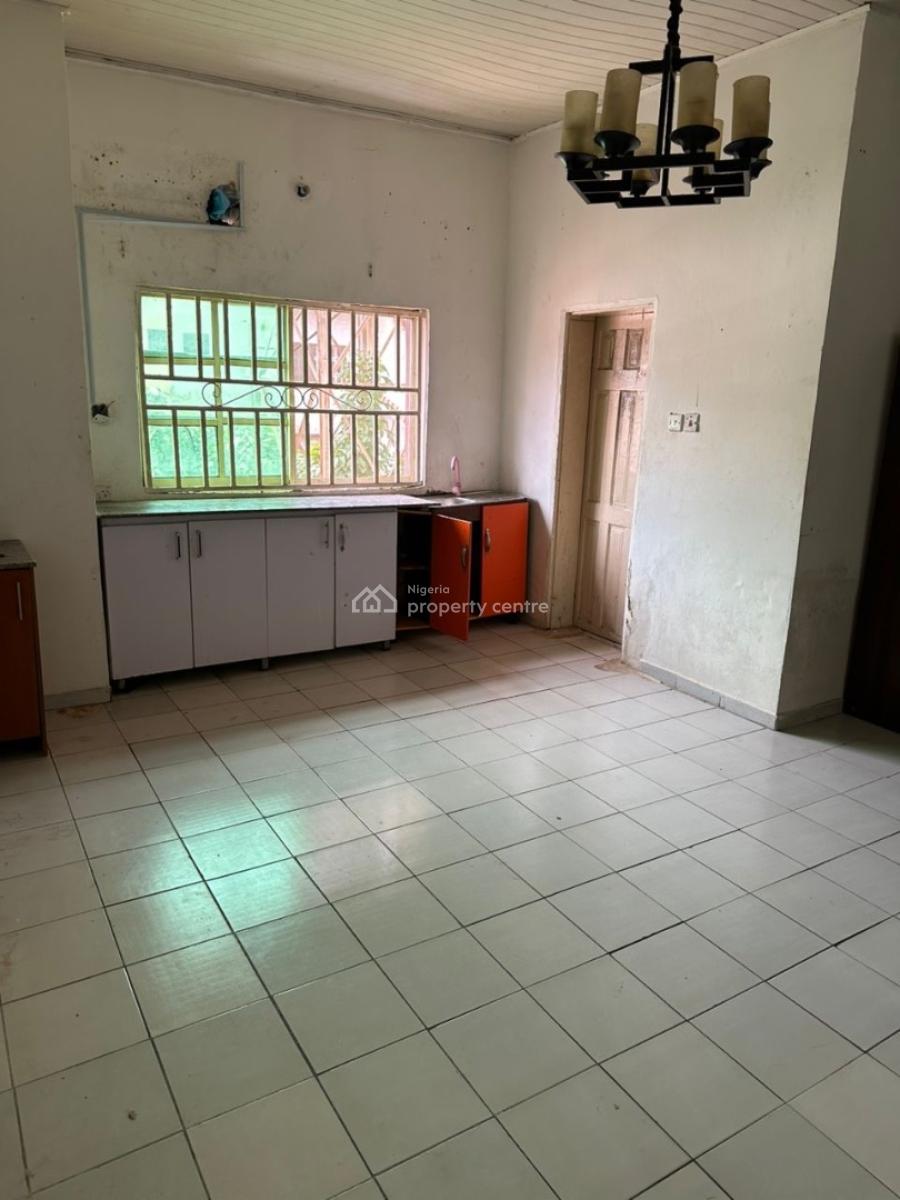 a Standard Room Self Contain with a Studio Kitchen in a Nice Environment, 2nd Avenue, Gwarinpa, Abuja, Self Contain (single Rooms) for Rent