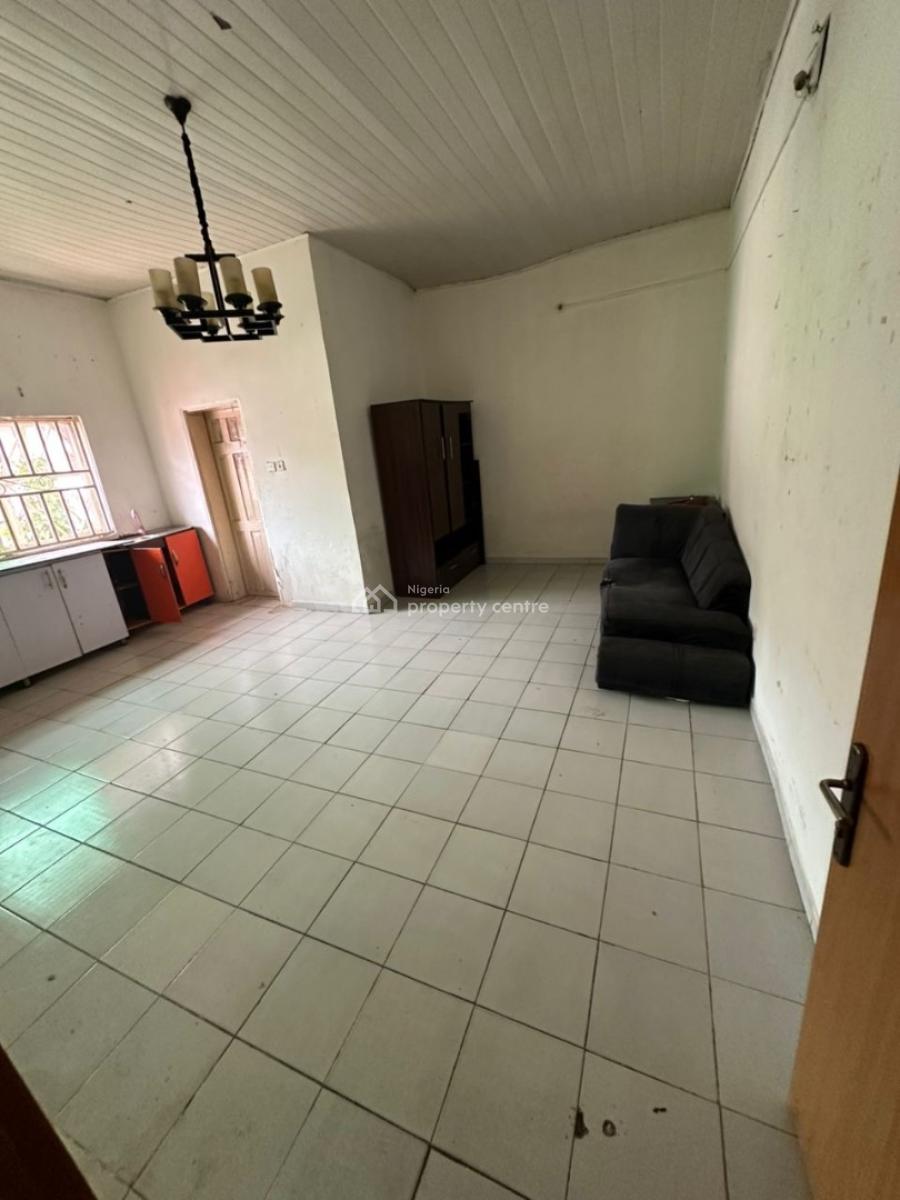 a Standard Room Self Contain with a Studio Kitchen in a Nice Environment, 2nd Avenue, Gwarinpa, Abuja, Self Contain (single Rooms) for Rent