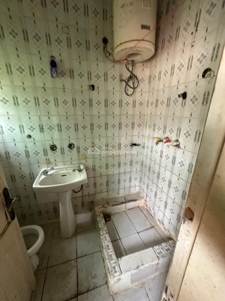 a Standard Room Self Contain with a Studio Kitchen in a Nice Environment, 2nd Avenue, Gwarinpa, Abuja, Self Contain (single Rooms) for Rent