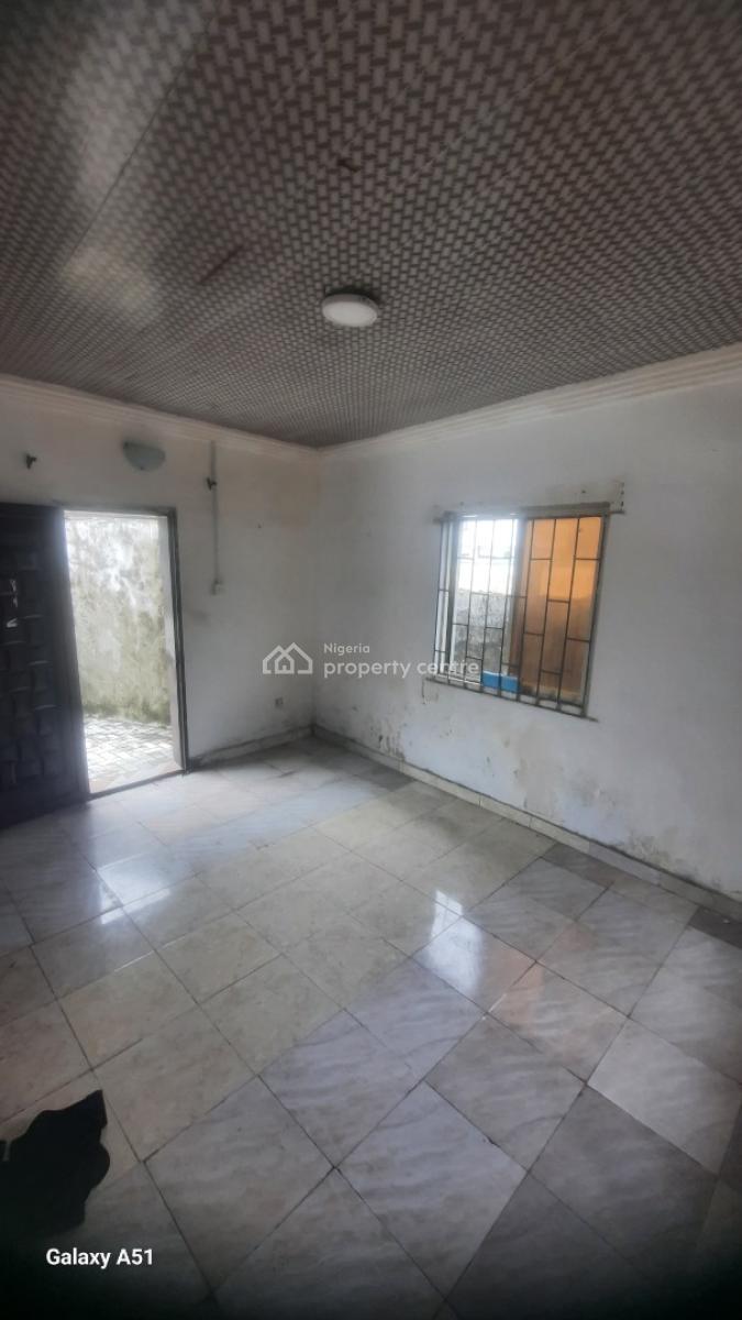Spacious Roomselfcontained in a Secured Environment, Alashela Royal Estate, Ogombo, Ajah, Lagos, Self Contain (single Rooms) for Rent