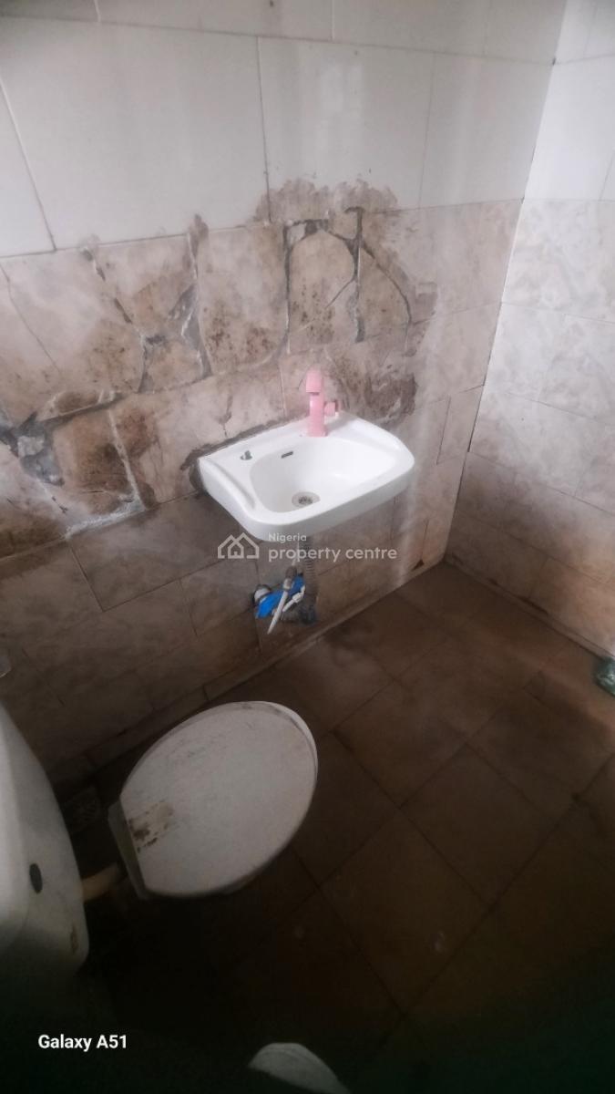 Spacious Roomselfcontained in a Secured Environment, Alashela Royal Estate, Ogombo, Ajah, Lagos, Self Contain (single Rooms) for Rent