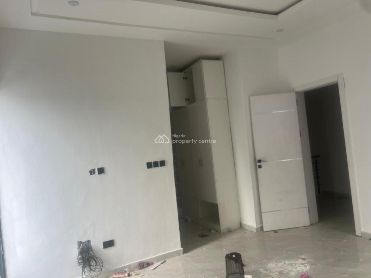 Spacious 4 Bedroom Terrace Duplex, Ikota, Lekki, Lagos, Terraced Duplex for Rent