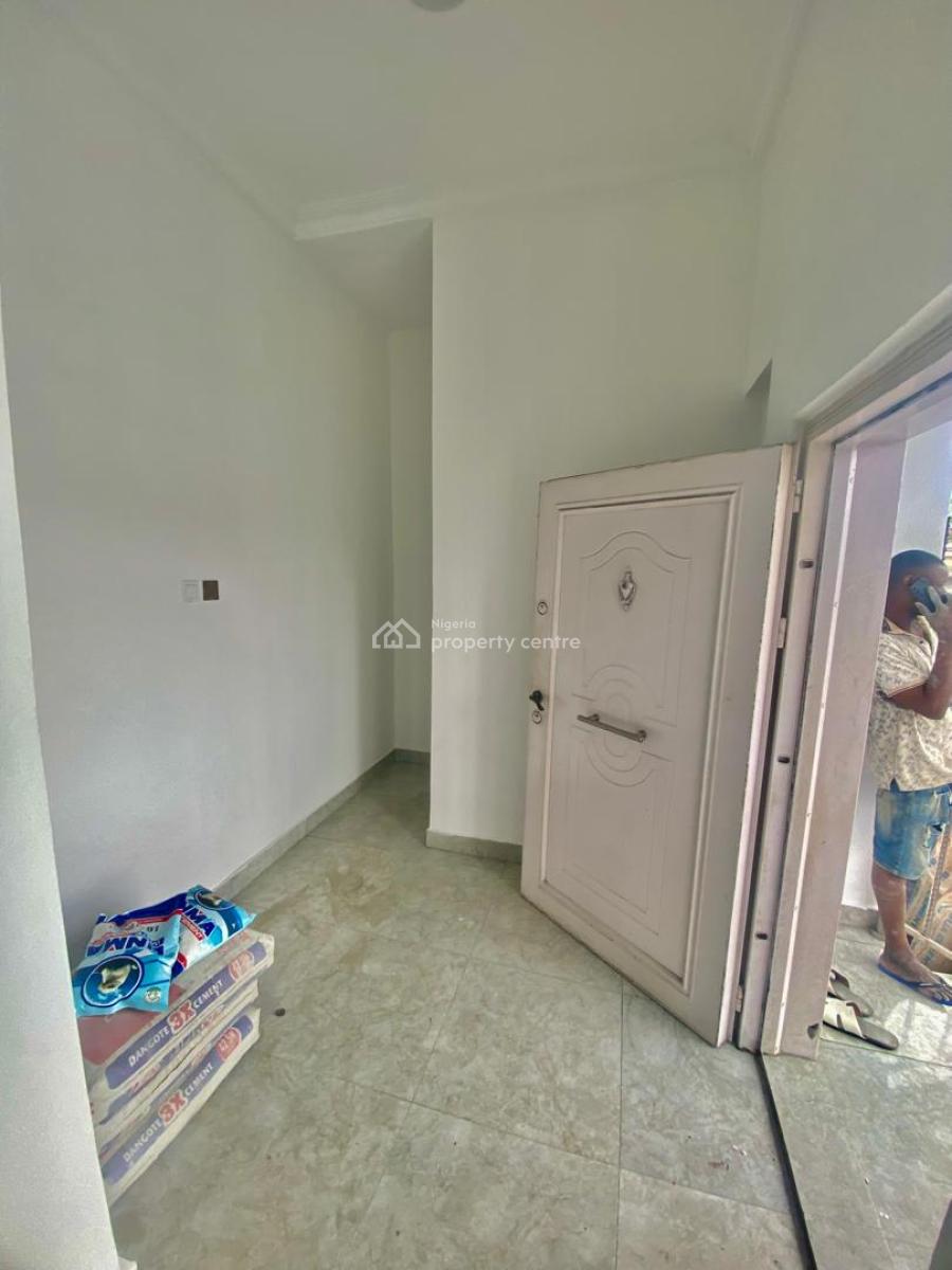 Fully Detached 4 Bedroom Duplex at Chevron  Drive Lekki Lagos., Chevron Facing The Road Outside The Estate Facing The Chevron Drive Ro, Lekki Phase 2, Lekki, Lagos, Detached Duplex for Rent