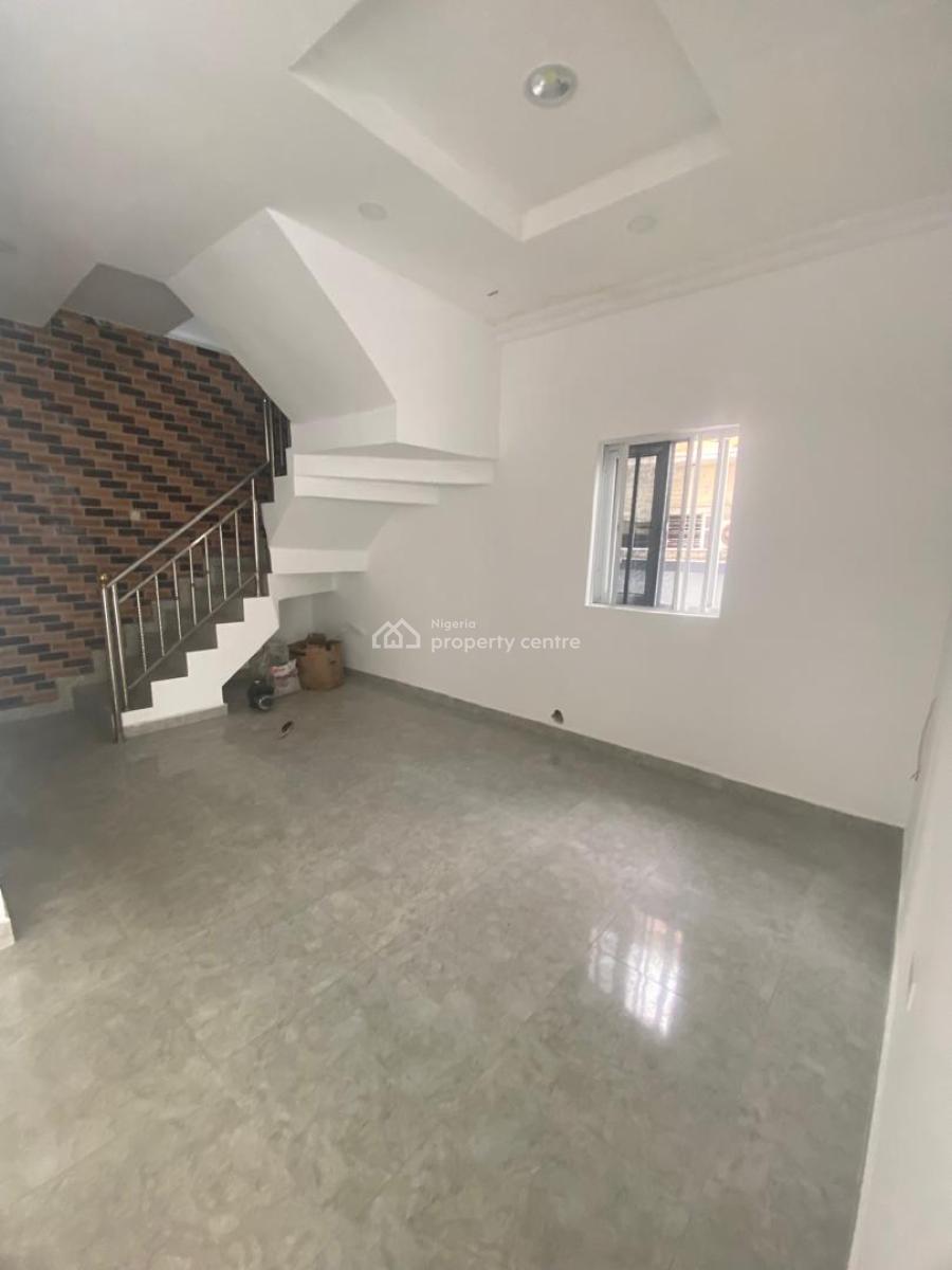 Fully Detached 4 Bedroom Duplex at Chevron  Drive Lekki Lagos., Chevron Facing The Road Outside The Estate Facing The Chevron Drive Ro, Lekki Phase 2, Lekki, Lagos, Detached Duplex for Rent